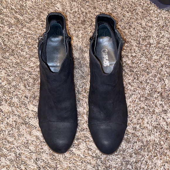 Boots - Picture 1 of 3